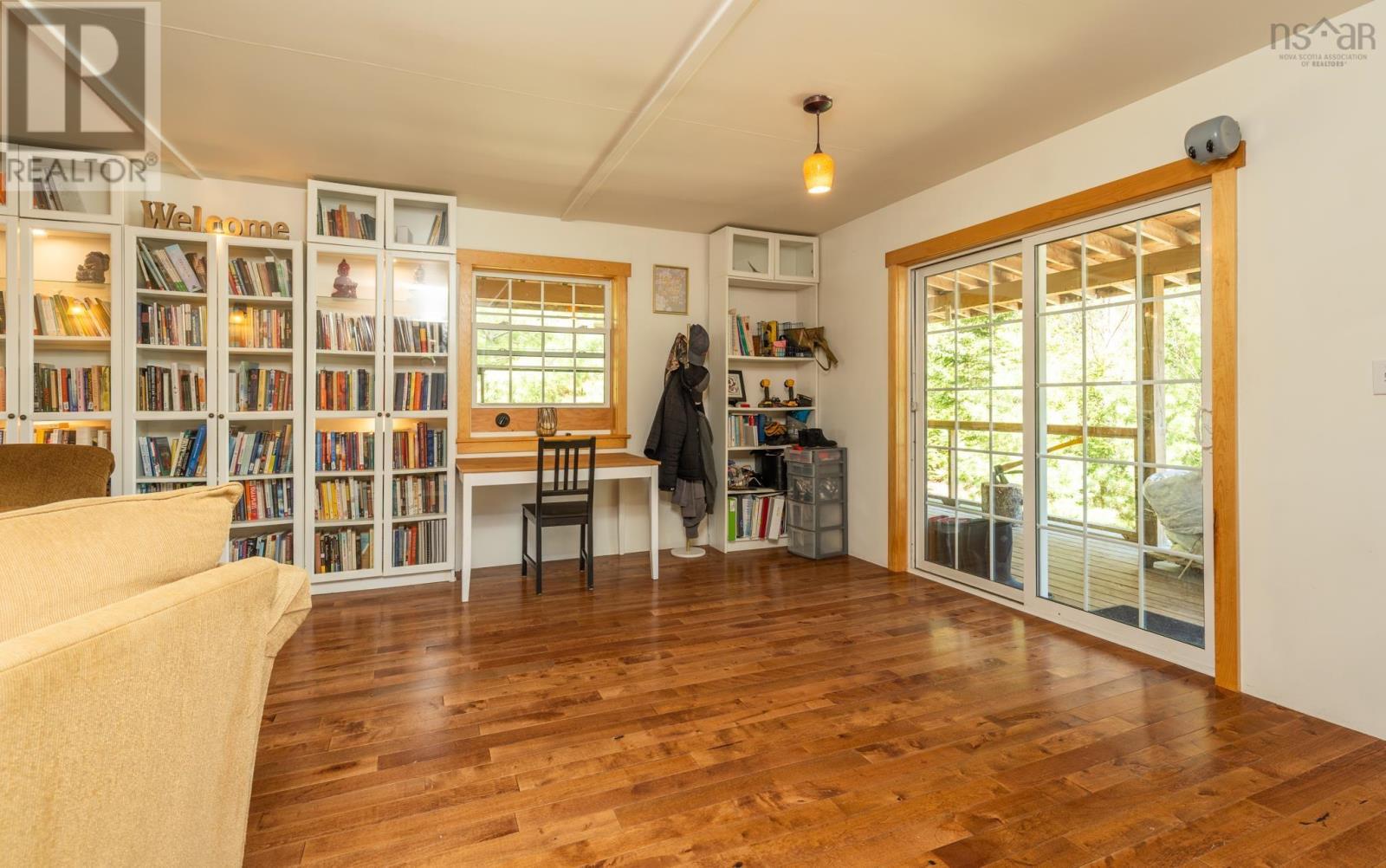236 Canoe Lake Estates Road - 20