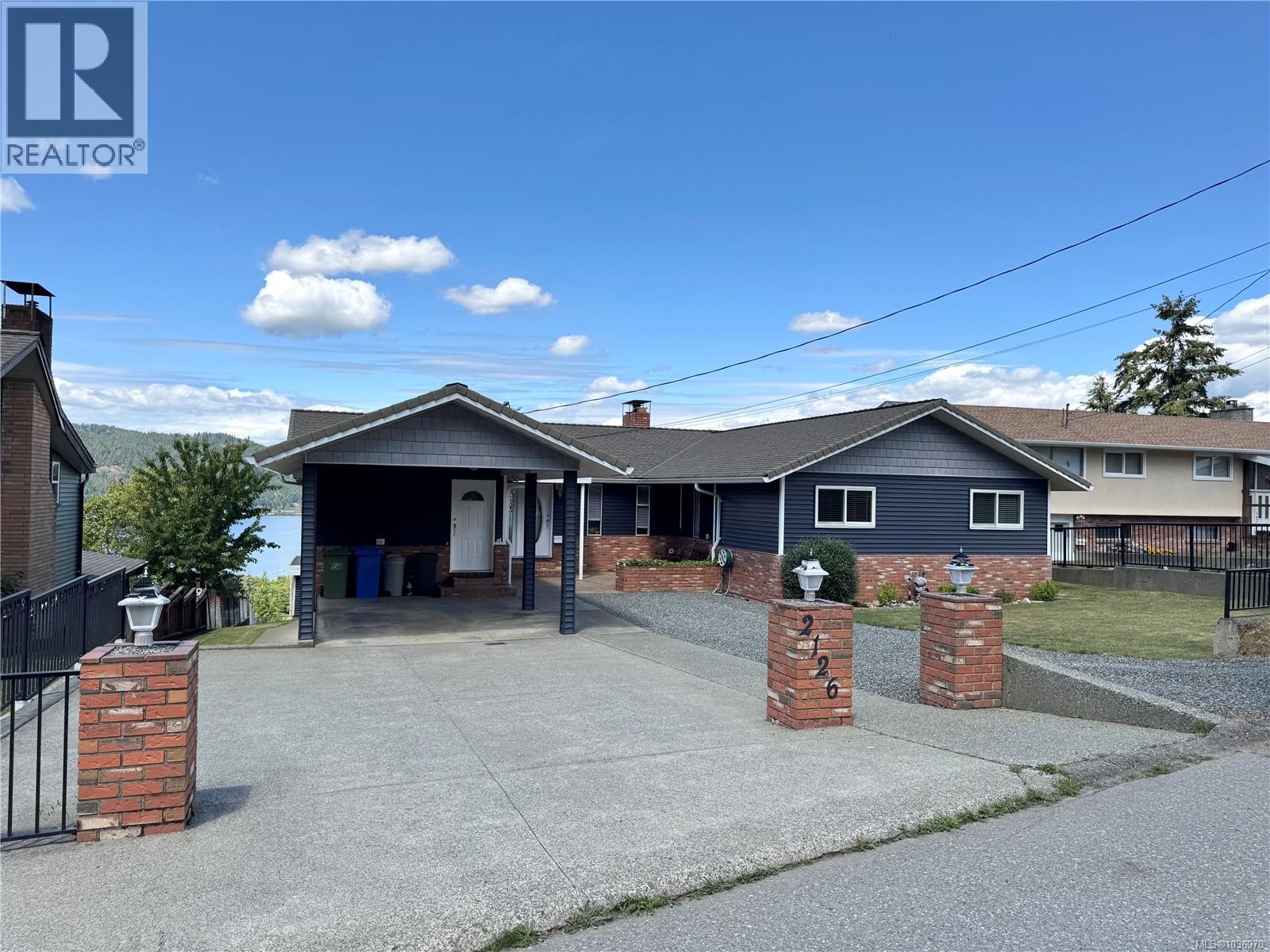 2126 Rita Rd, Port Alberni