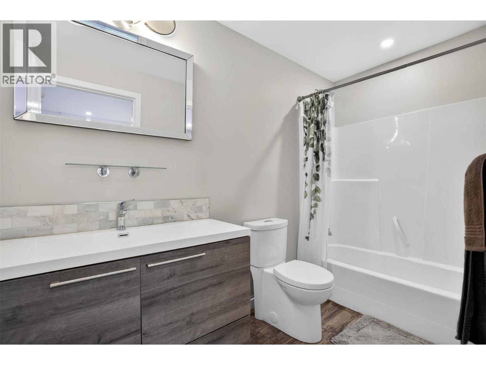 1708 SLOCAN Crescent - 51