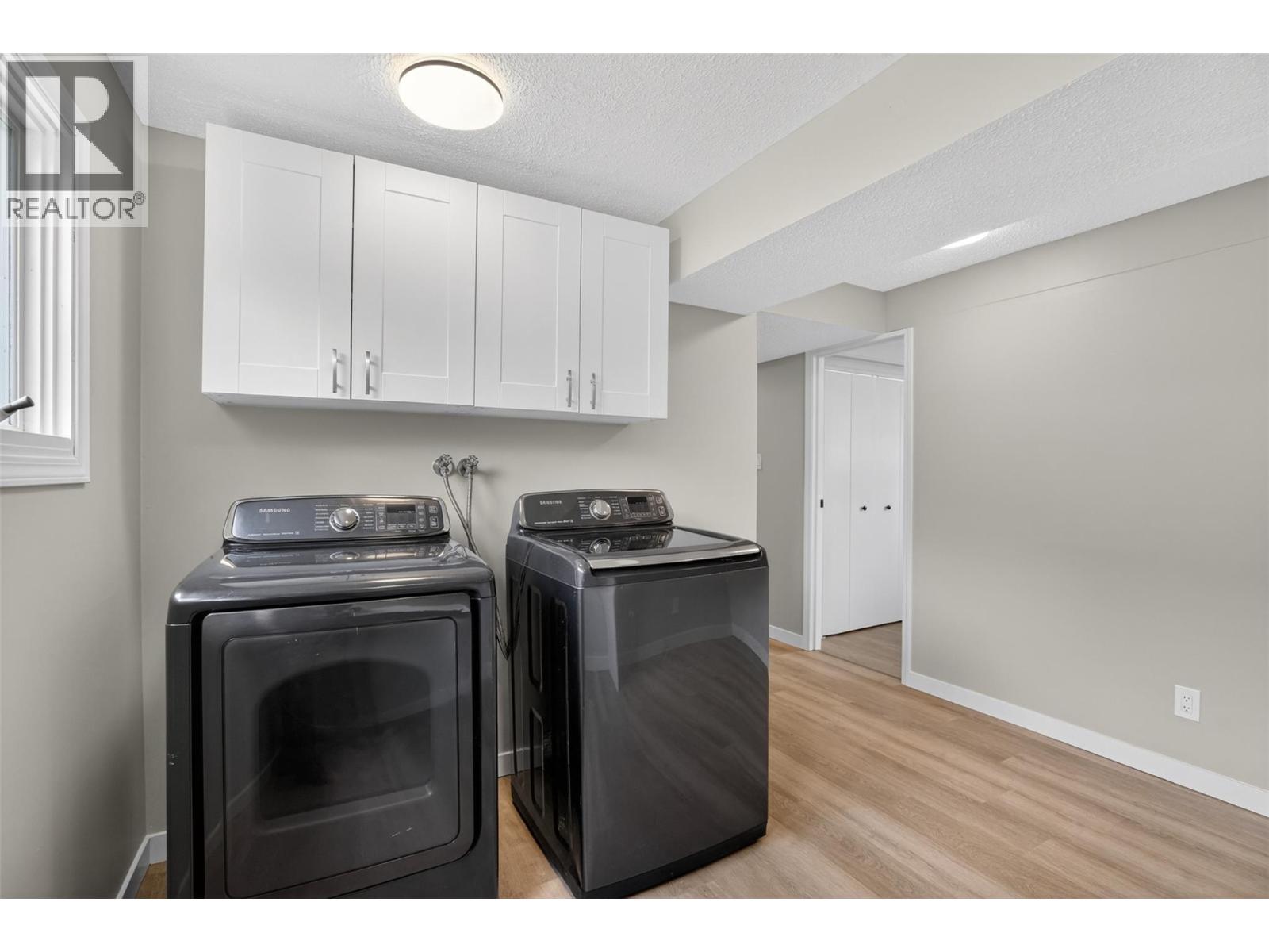 1708 SLOCAN Crescent - 26