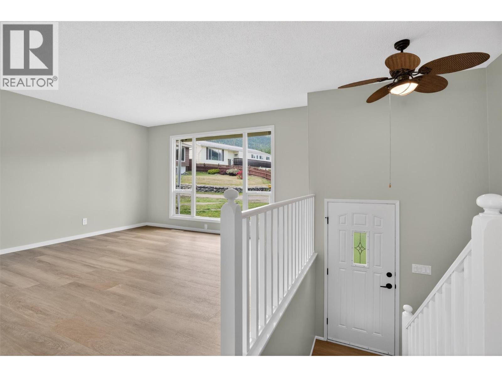 1708 SLOCAN Crescent - 7