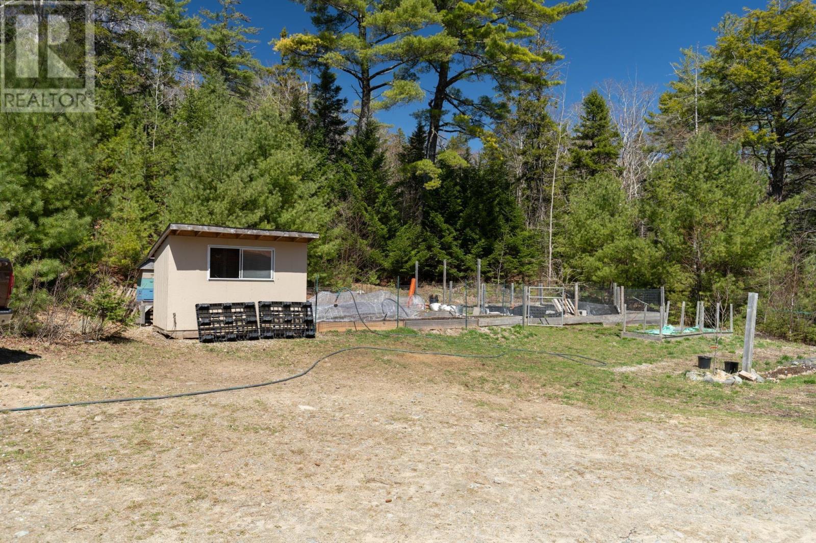 236 Canoe Lake Estates Road - 46