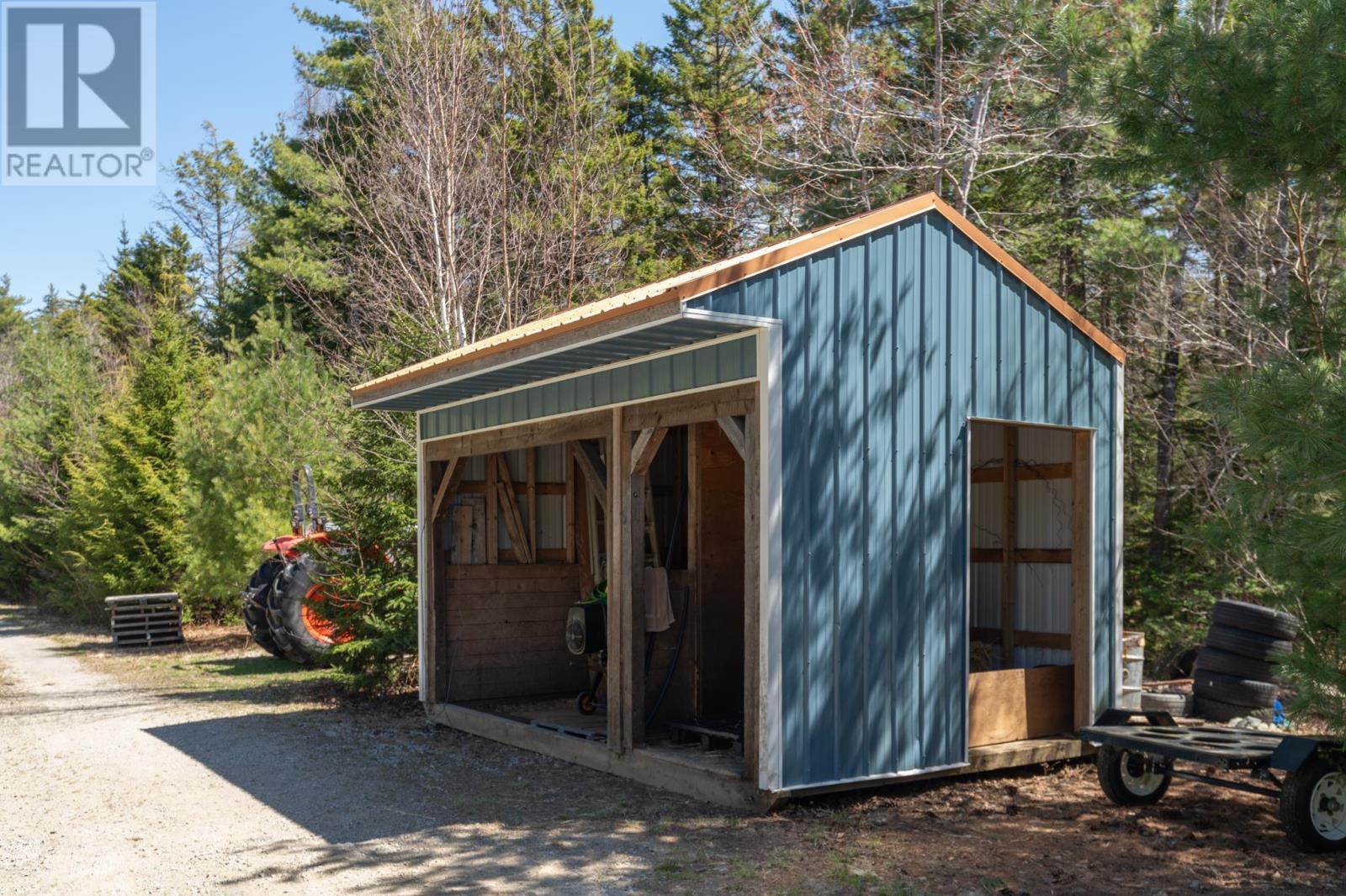 236 Canoe Lake Estates Road - 47