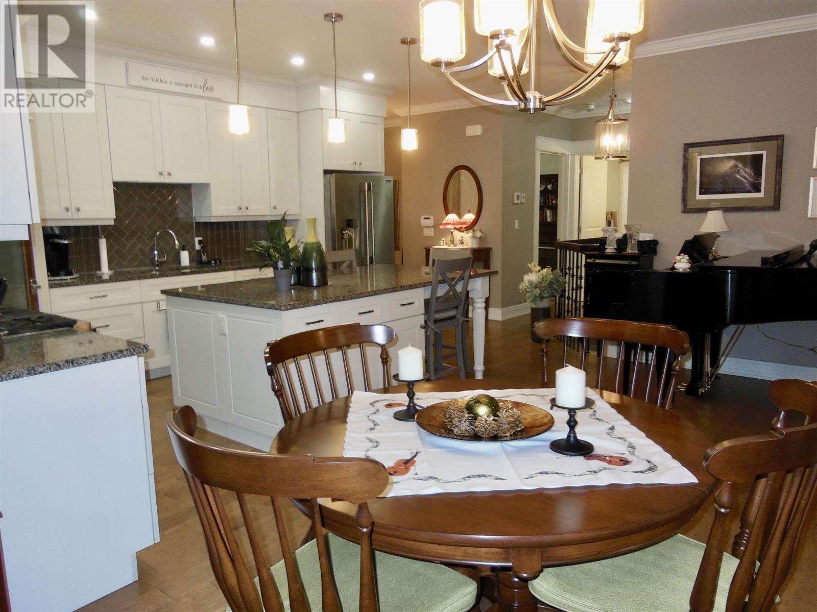 93 Crimson Ridge DR - 18