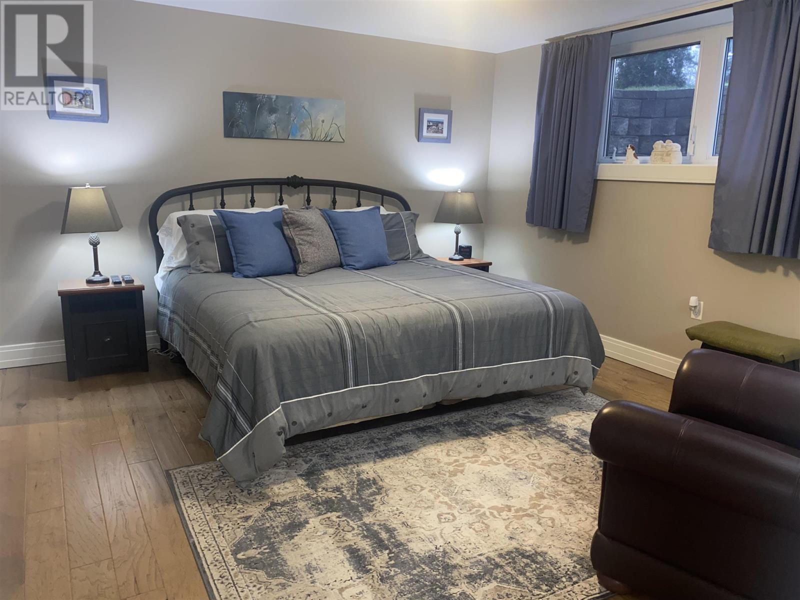 93 Crimson Ridge DR - 32