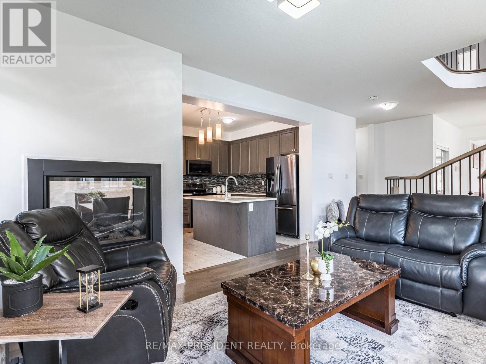4-bedroom home for sale at 161 MUNRO CIRCLE E, Brantford ON · photo 12 of 42