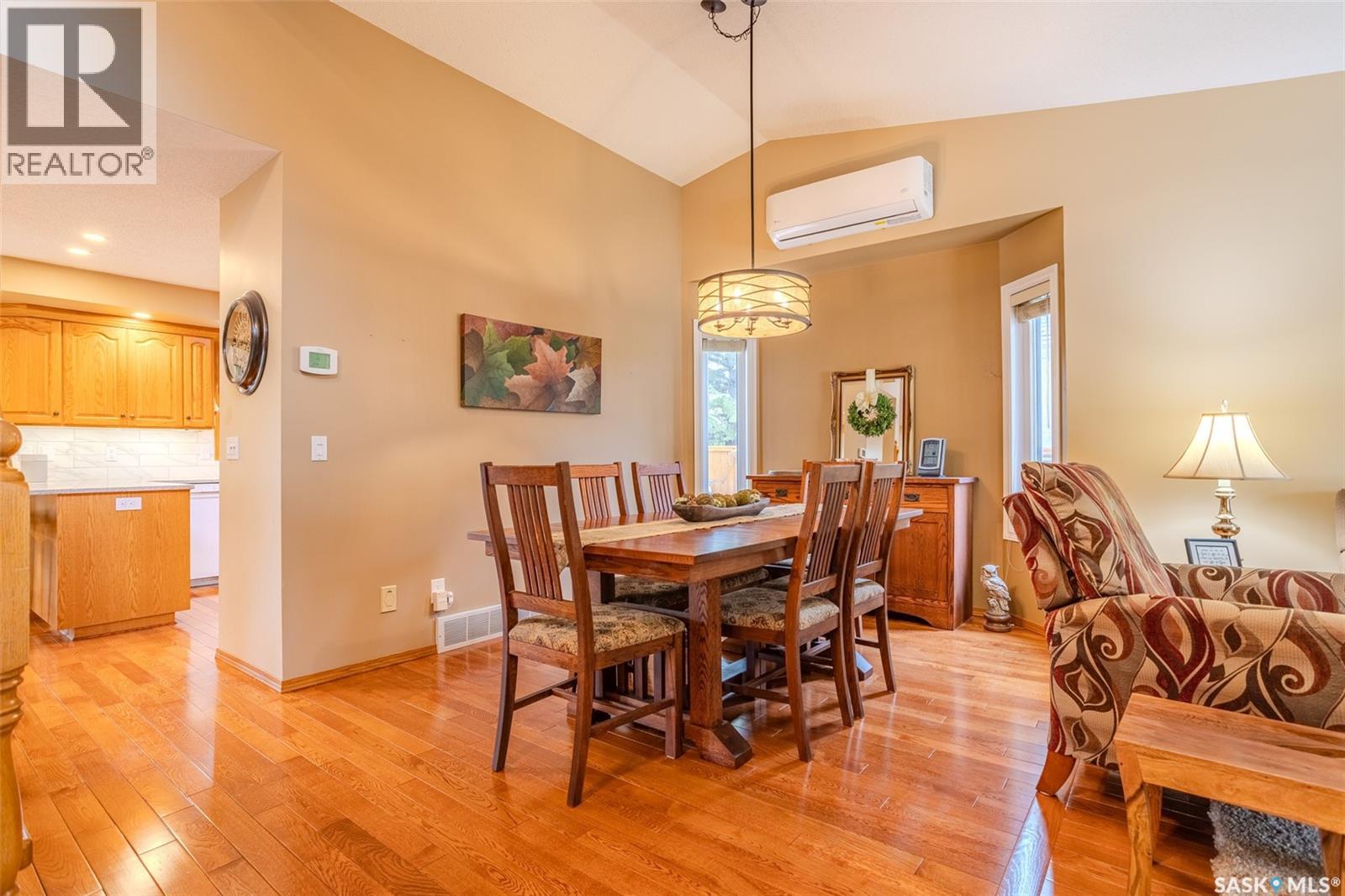 406 Braeburn CRESCENT — photo 7