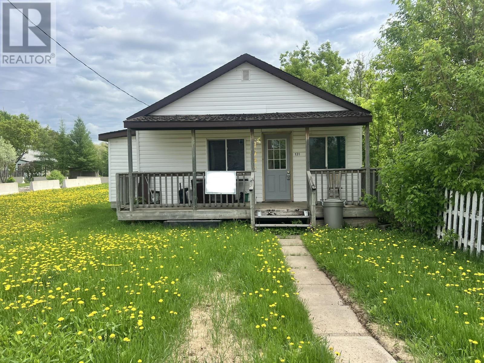 131 Burns ST - 1