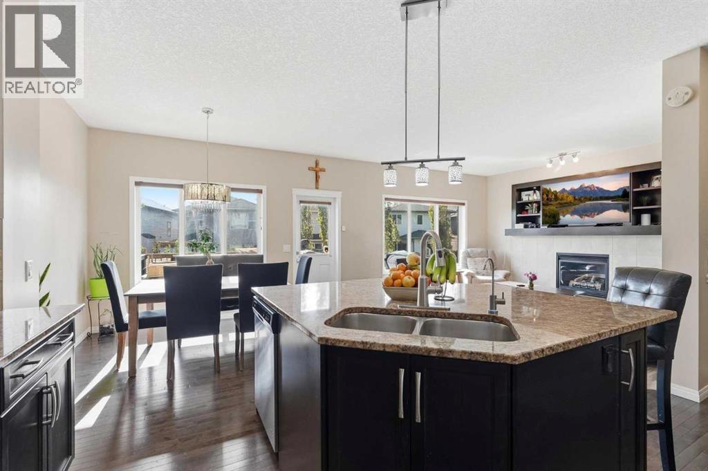 19 Hillcrest Link SW - 11