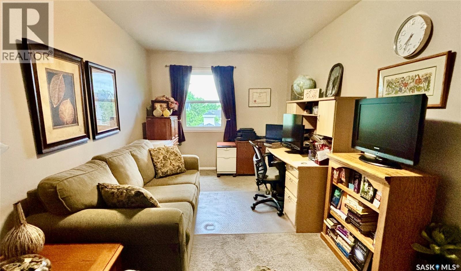 4682 Marigold DRIVE — photo 16
