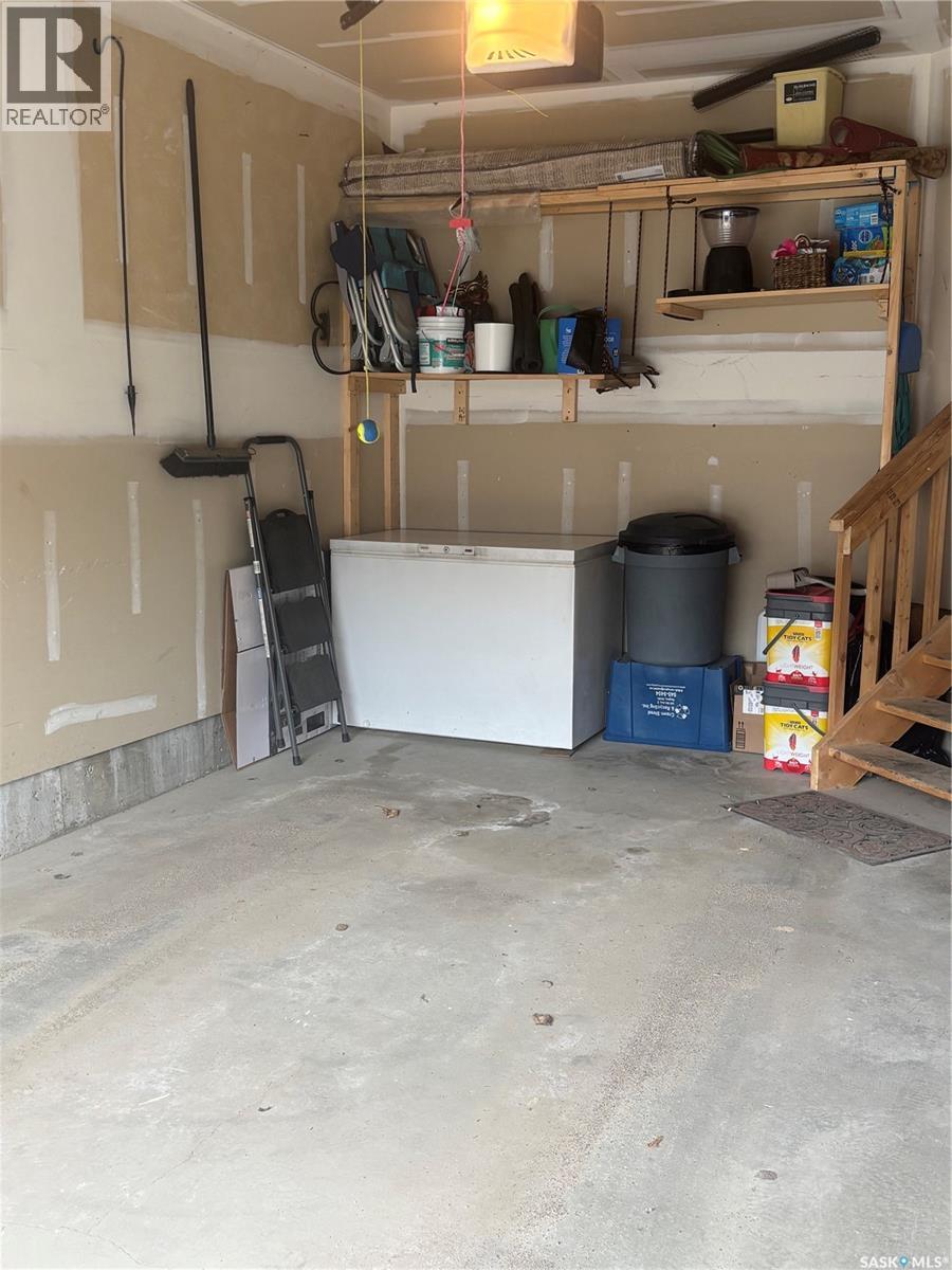 4682 Marigold DRIVE — photo 32