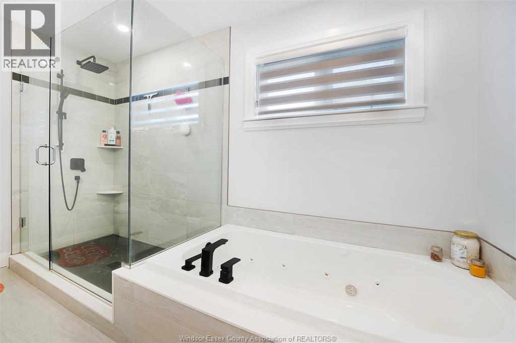 6036 SILVER MAPLE ROAD - 28