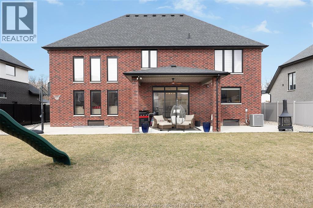 6036 SILVER MAPLE ROAD - 46
