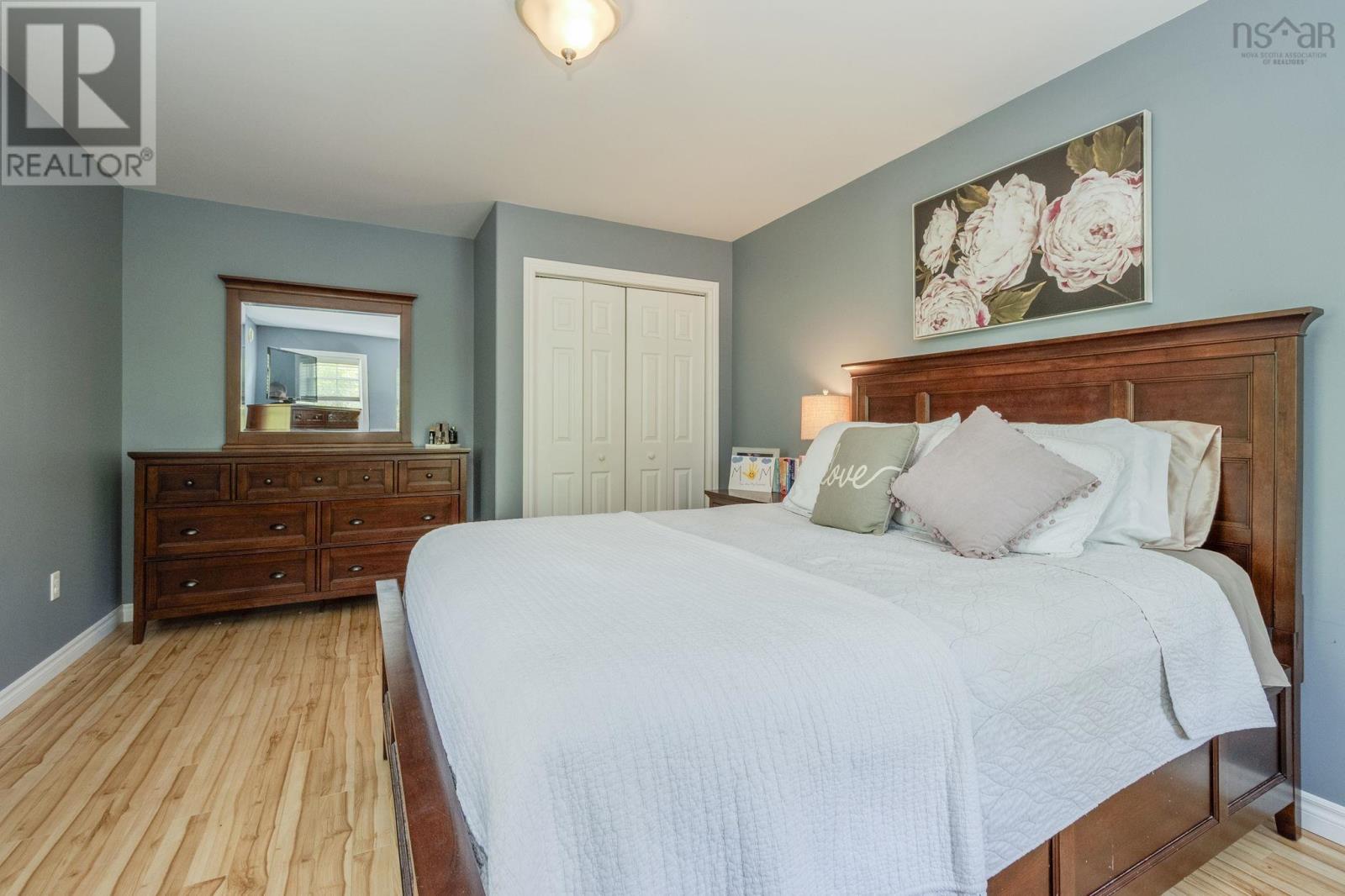 73 Strickland Avenue Avenue - 18