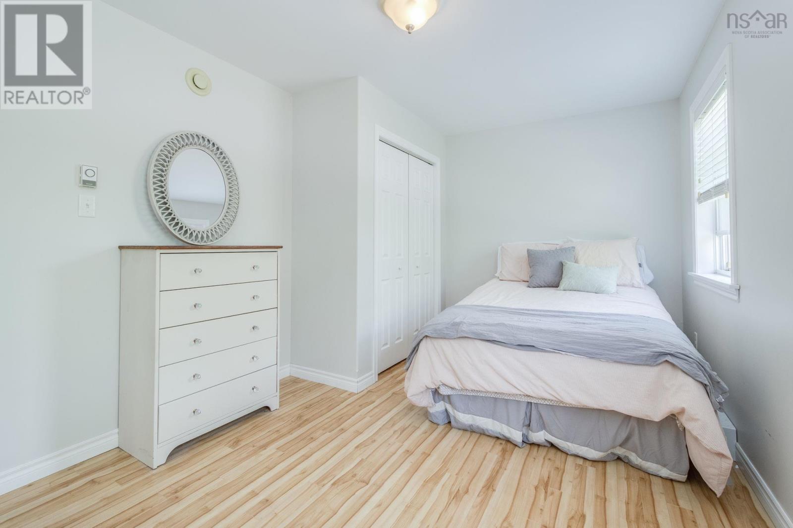 73 Strickland Avenue Avenue - 24