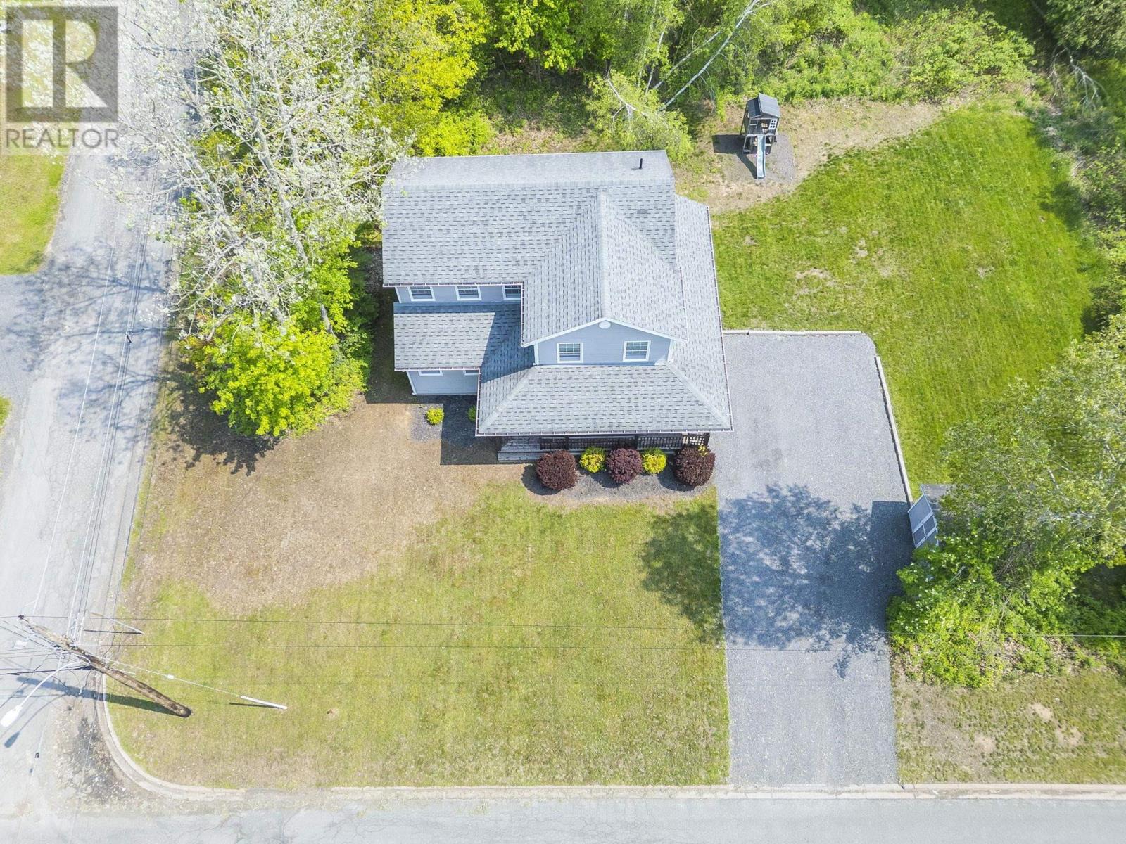 73 Strickland Avenue Avenue - 38