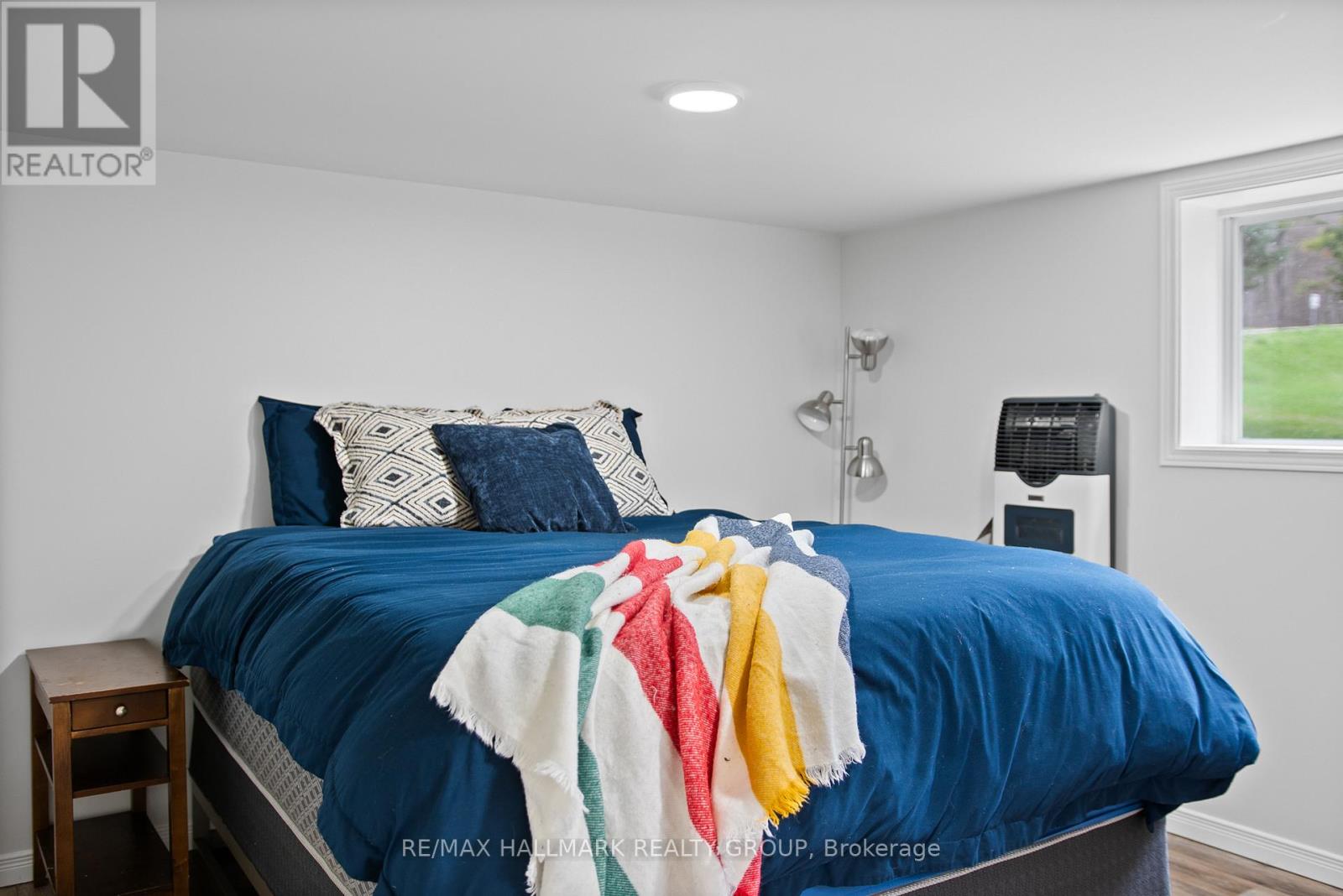 17 KENNEY ROAD - Image 31