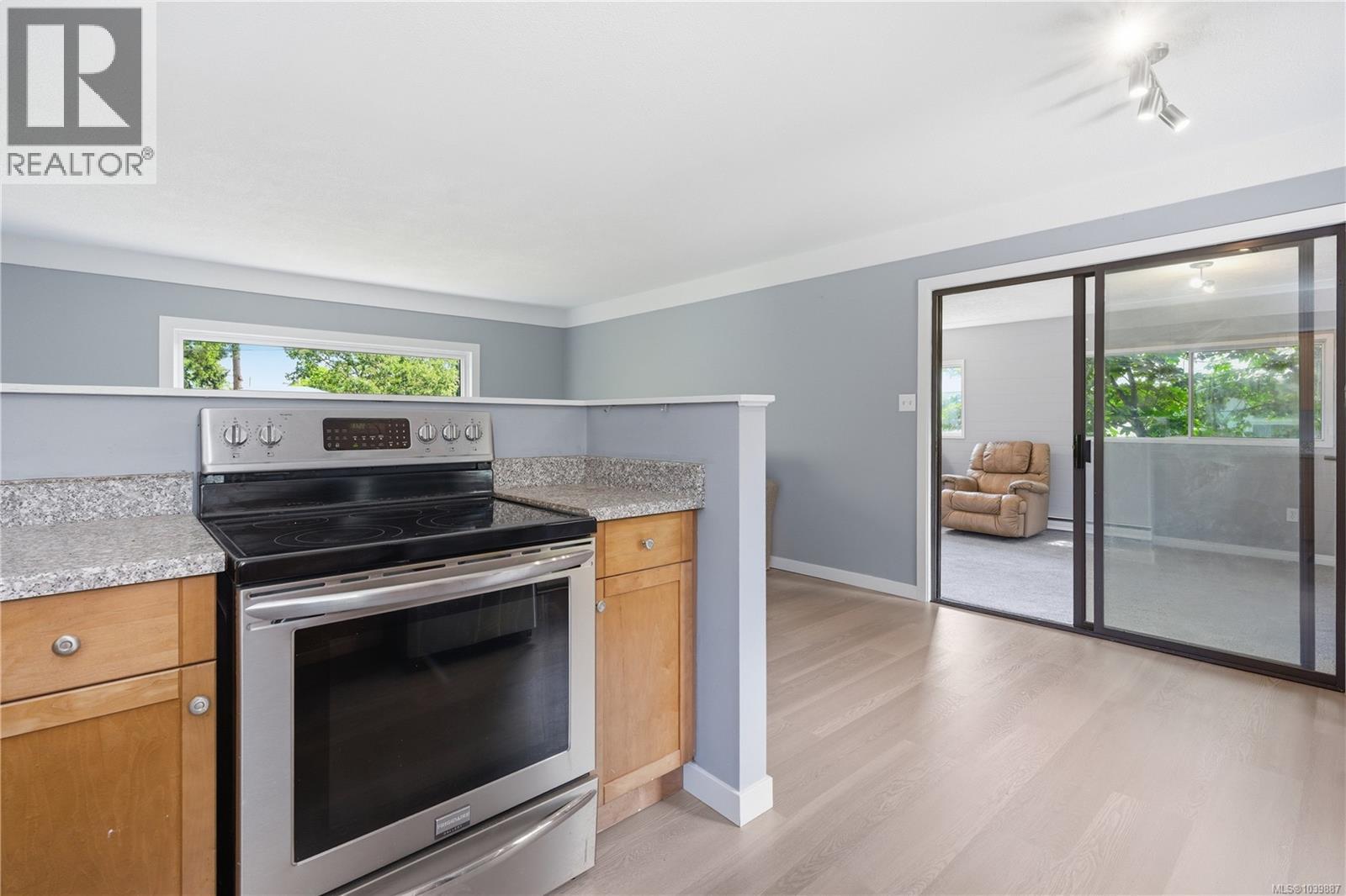  2728 Strathmore Road, Langford