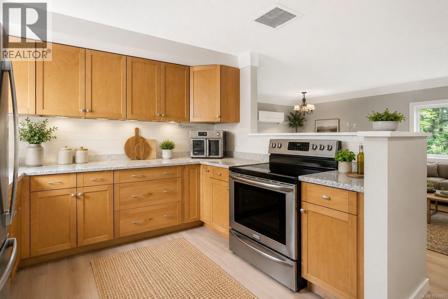  2728 Strathmore Road, Langford