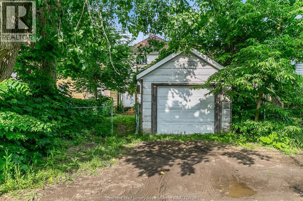 345 BRIDGE AVENUE - 25
