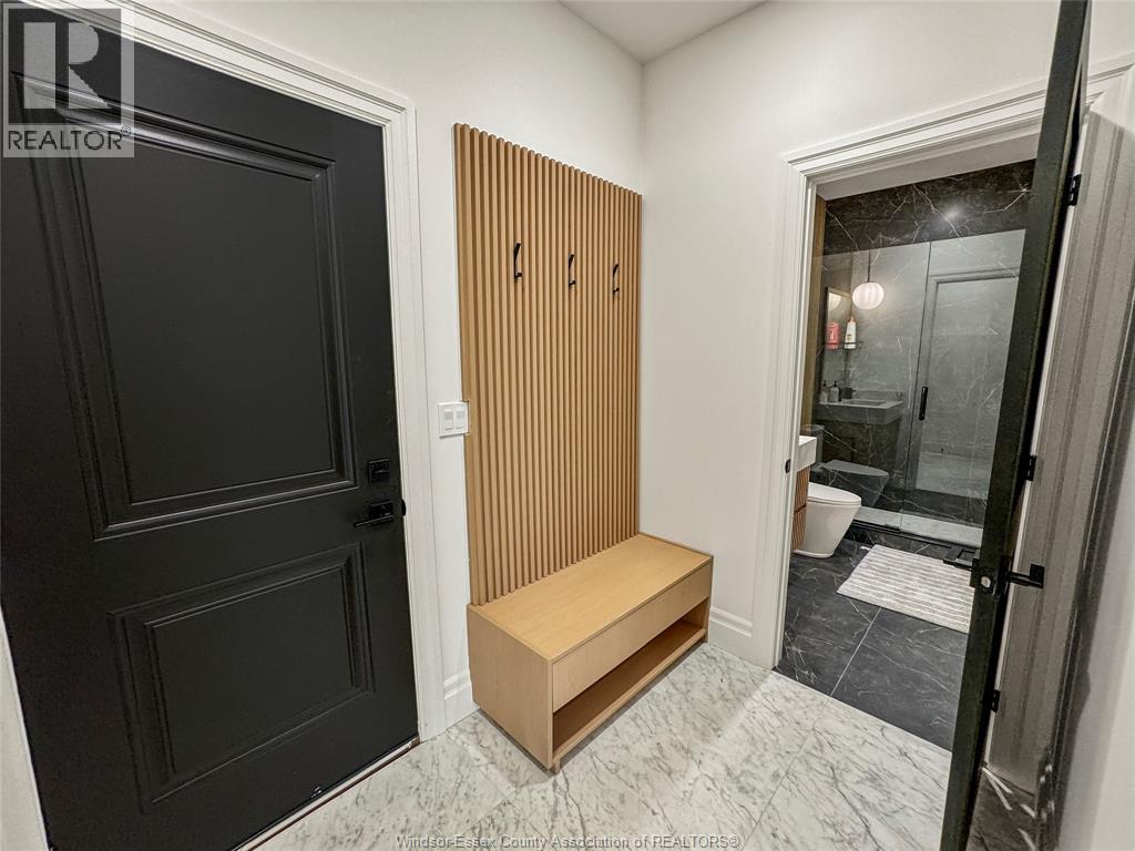 4538 Valerio CRESCENT - 10