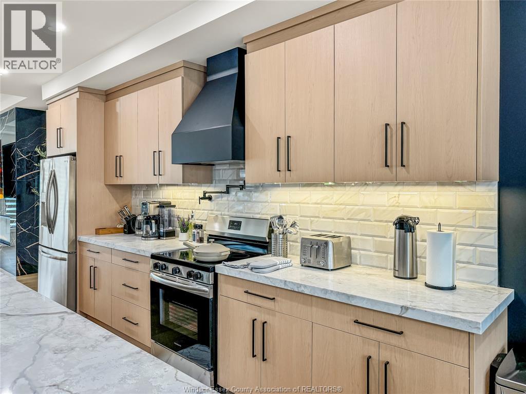 4538 Valerio CRESCENT - 7