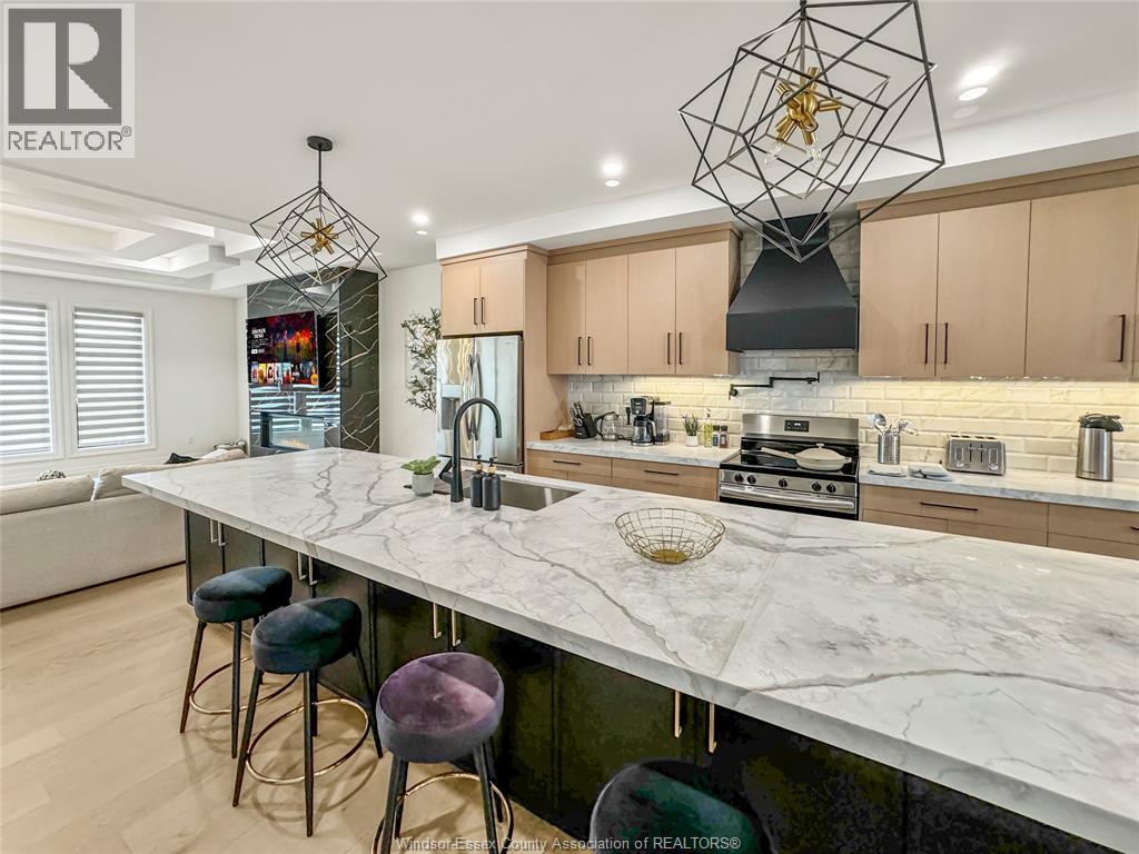 4538 Valerio CRESCENT - 8