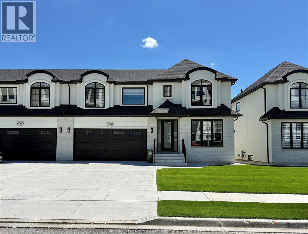 4538 Valerio CRESCENT - 2