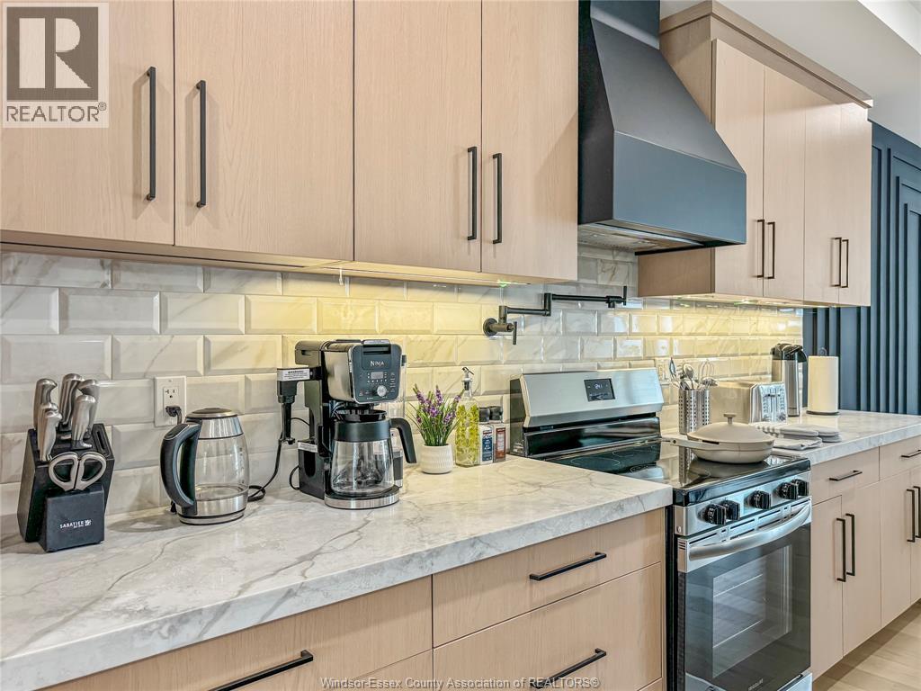 4538 Valerio CRESCENT - 9