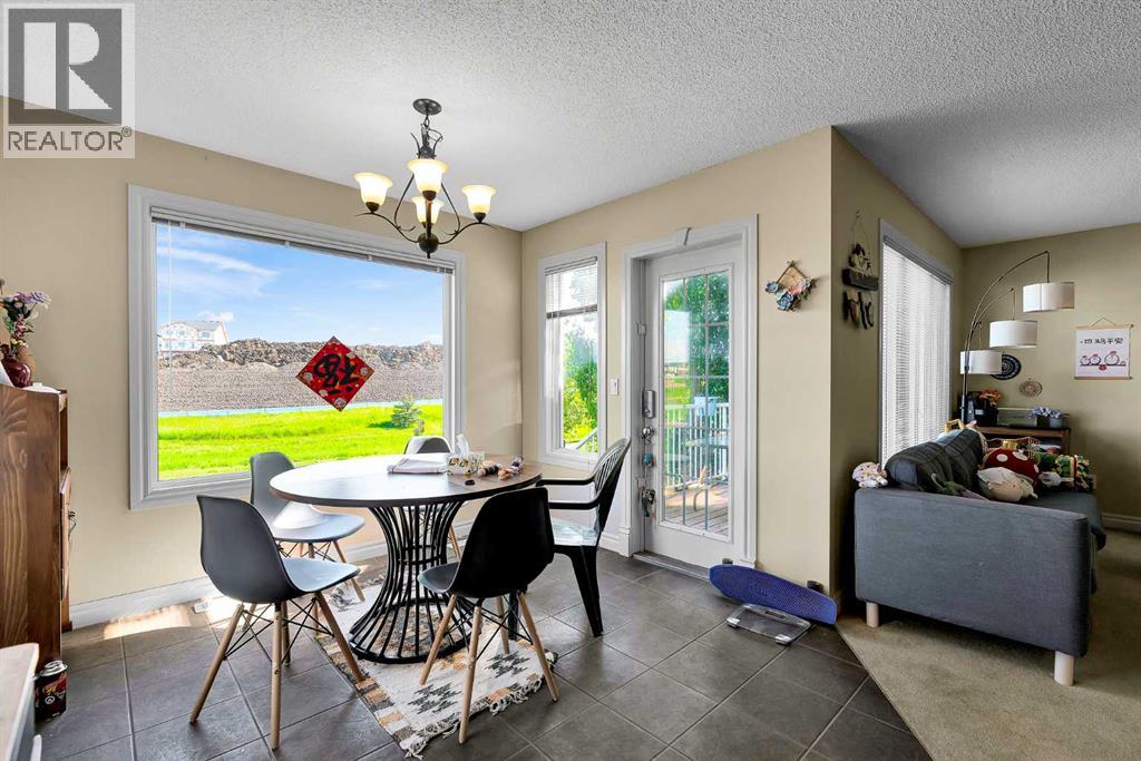 77 silverado creek Crescent SW — photo 8