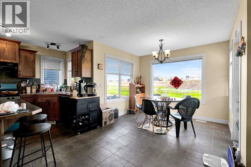 77 silverado creek Crescent SW — photo 11