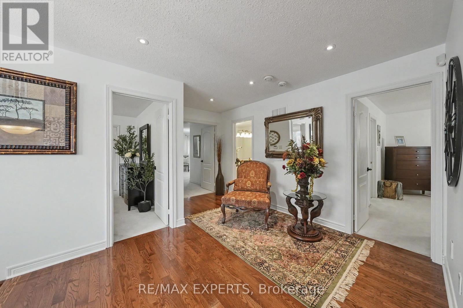 15 ARROWOOD CRESCENT - 16