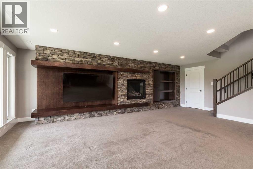 788 Canyonview Close W — photo 28