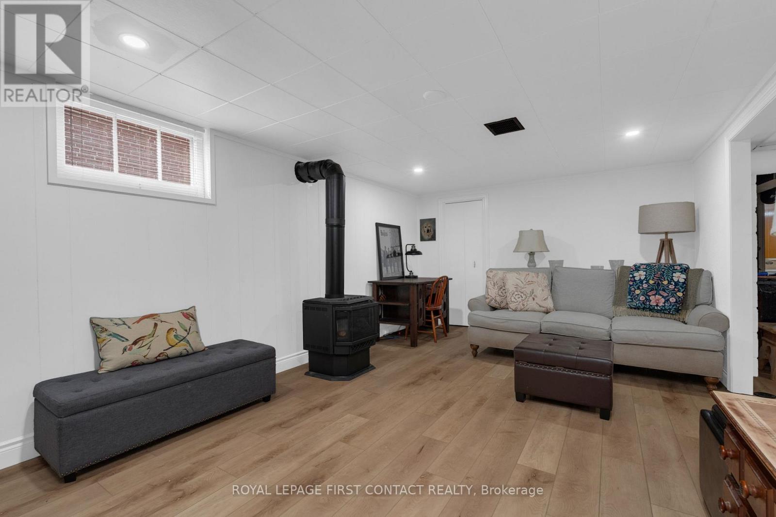 20 NEWTON STREET - 25