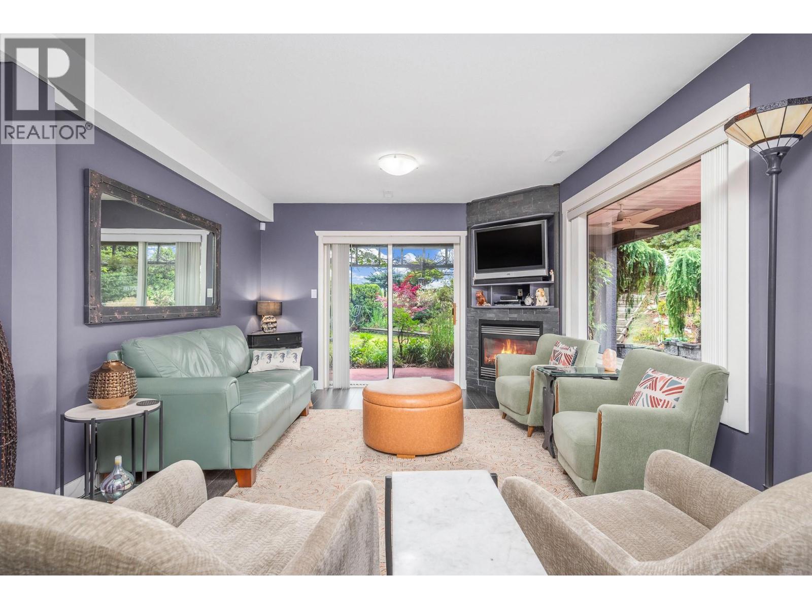 #3 6901 Manning Place - 18