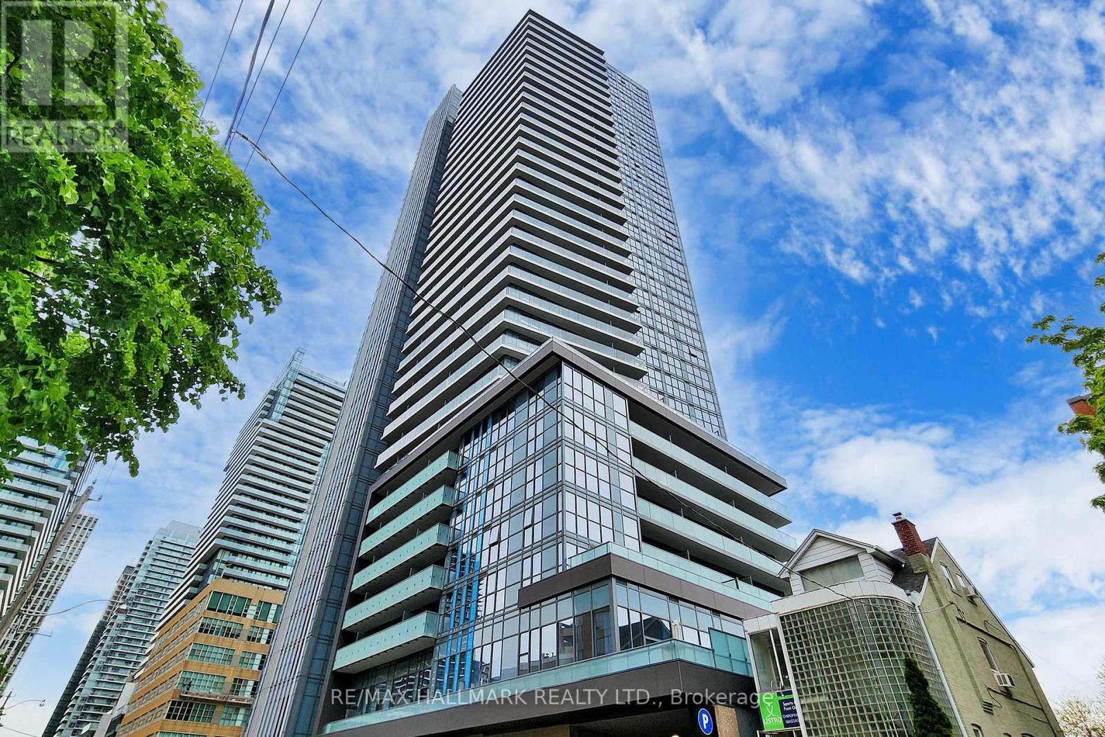 Listing photo of 2508 - 125 REDPATH AVENUE