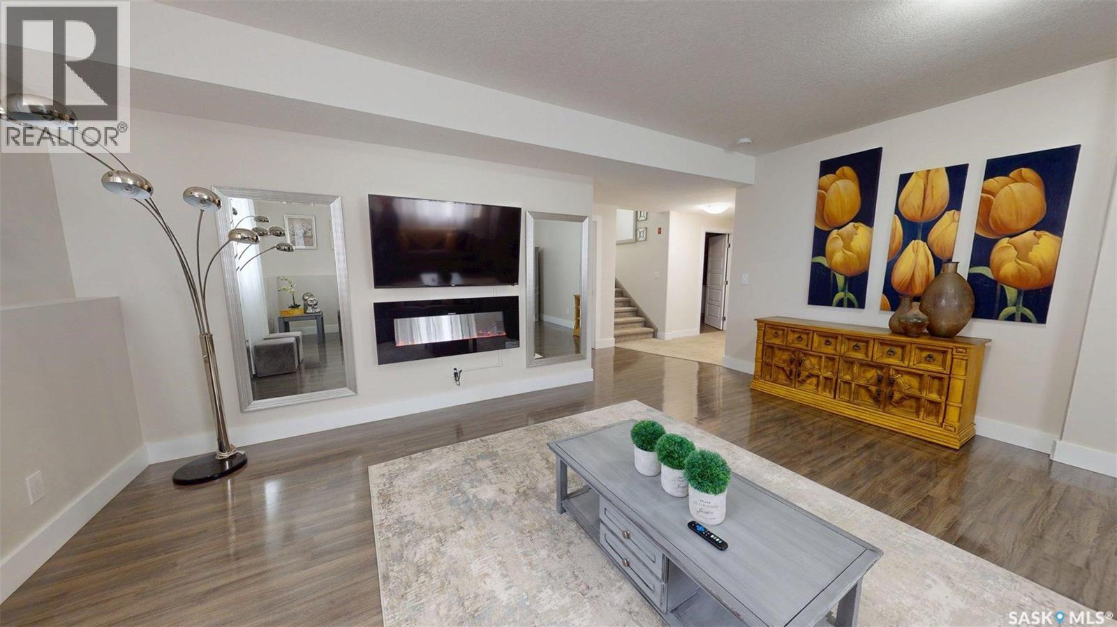 100 Rider PLACE — photo 28