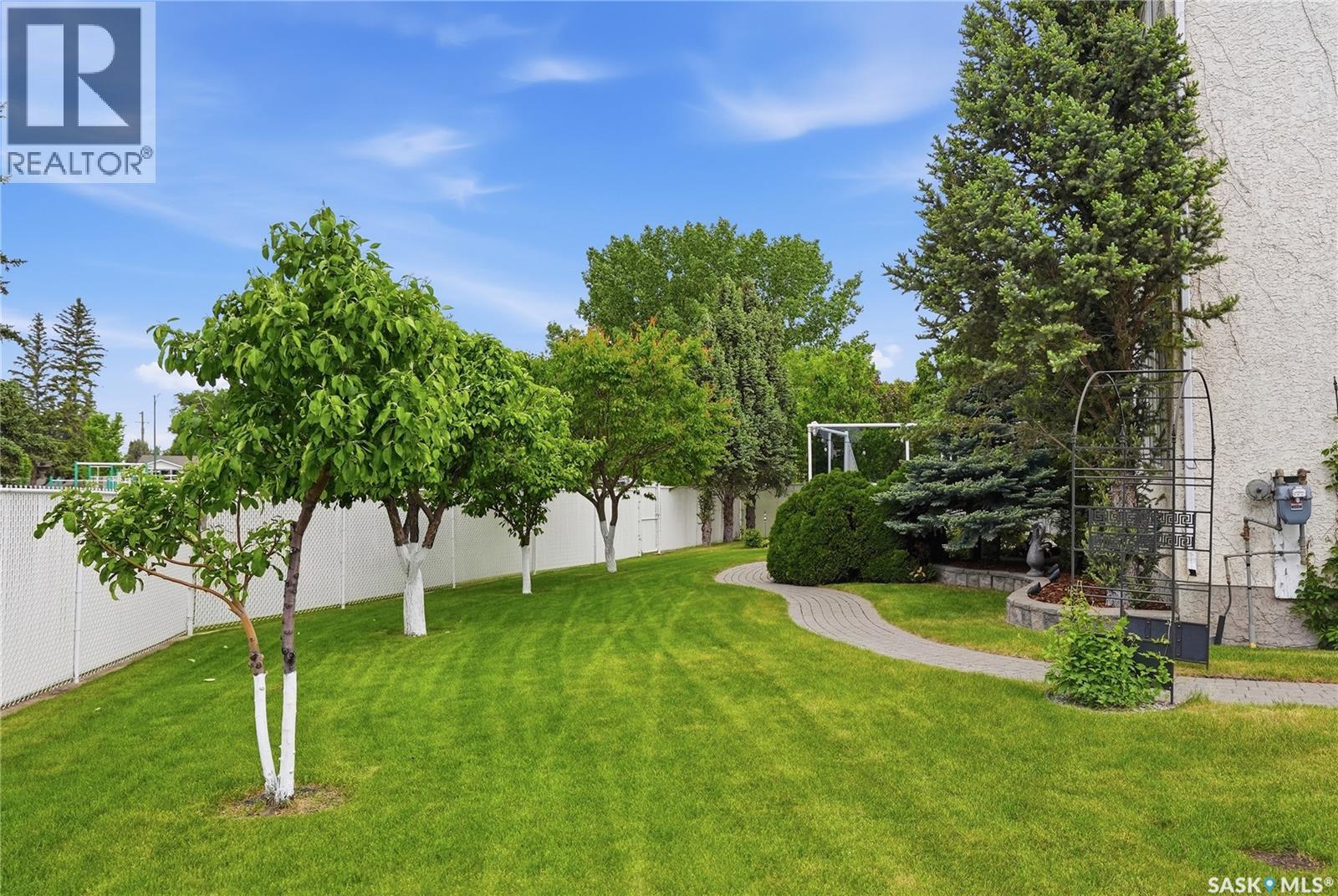 214 Mendel GREEN - 51