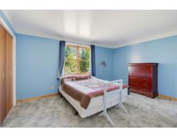 4 Ch. Montgomery, L Isle Aux Allumettes, QC J0X1M0 Photo 13