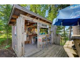 4 Ch. Montgomery, L Isle Aux Allumettes, QC J0X1M0 Photo 17
