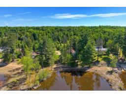 4 Ch. Montgomery, L Isle Aux Allumettes, QC J0X1M0 Photo 24