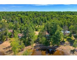 4 Ch. Montgomery, L Isle Aux Allumettes, QC J0X1M0 Photo 26