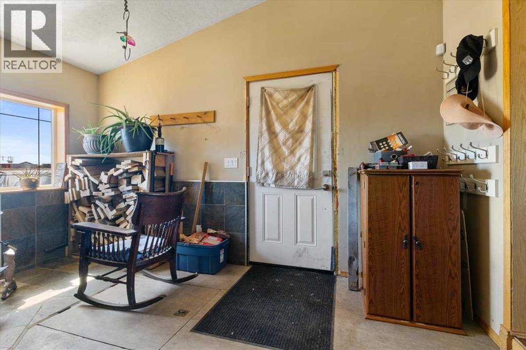 25, 712016 Range Road 72A - 14