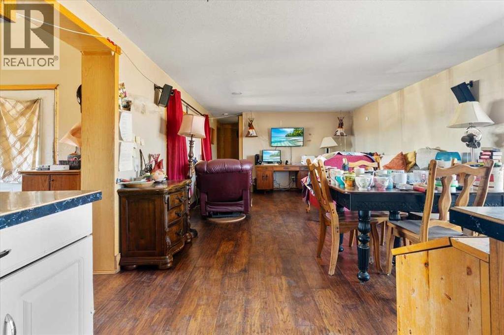 25, 712016 Range Road 72A - 11