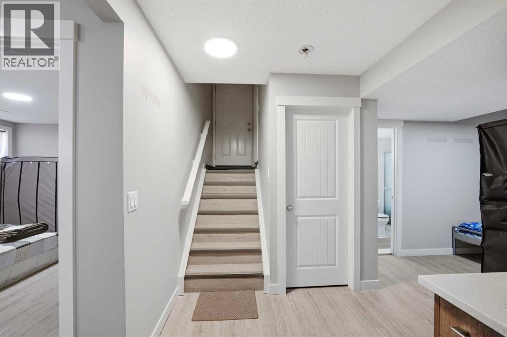 21 SAVANNA Green NE - 16