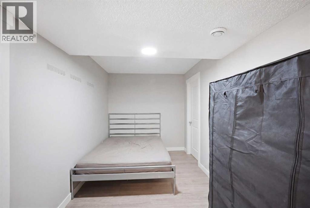 21 SAVANNA Green NE - 20