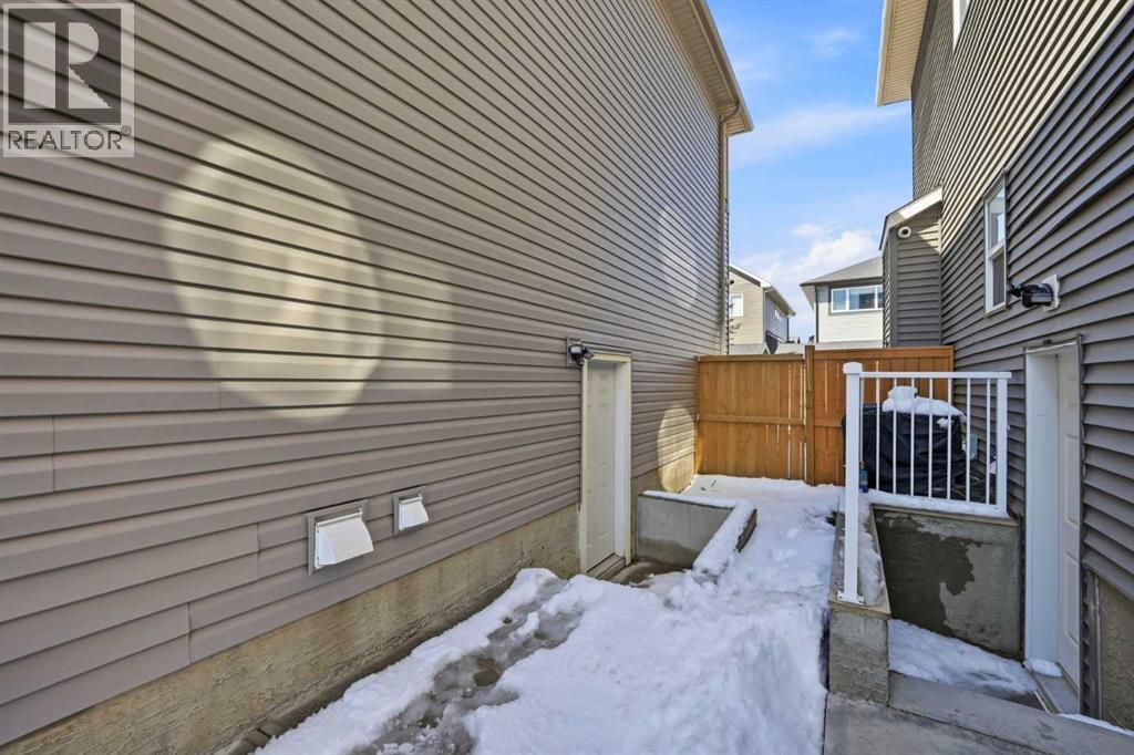 21 SAVANNA Green NE - 22