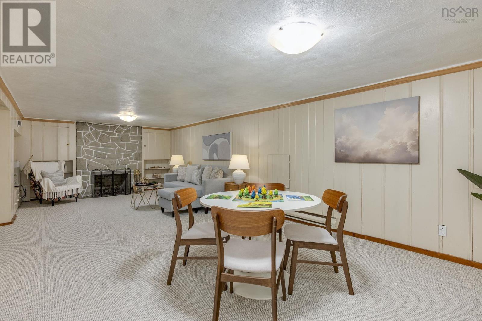 Property 31 of 50 of 985 Beaufort Avenue