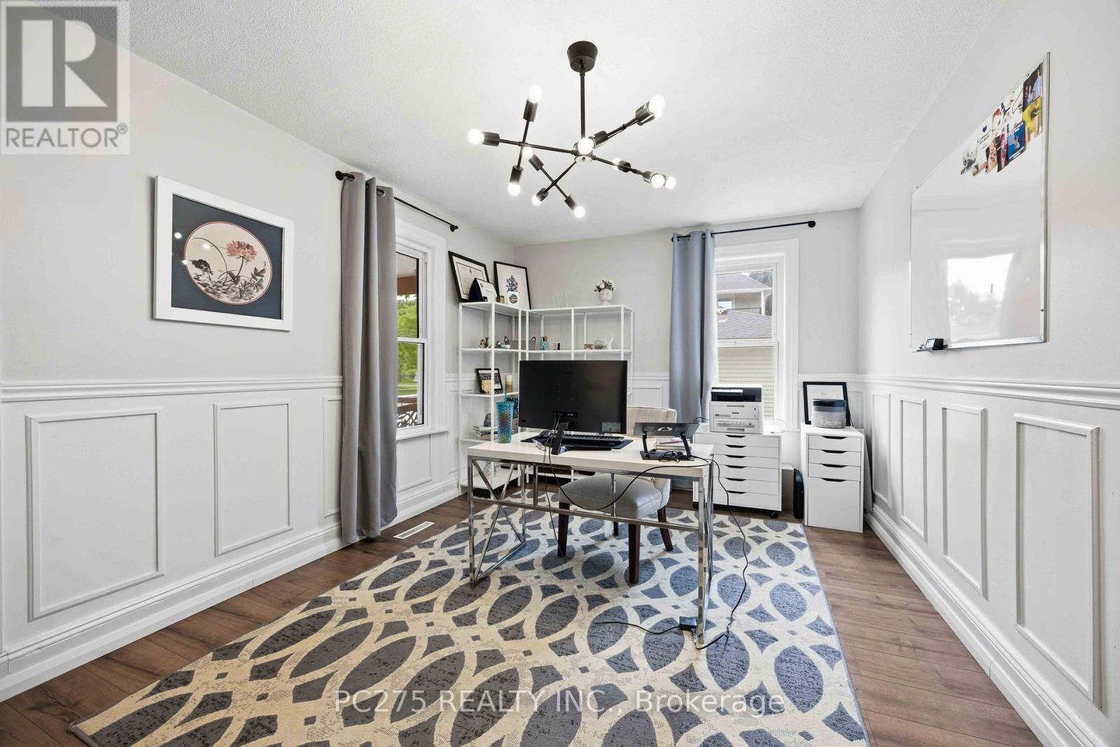 112 ESSEX STREET - 9