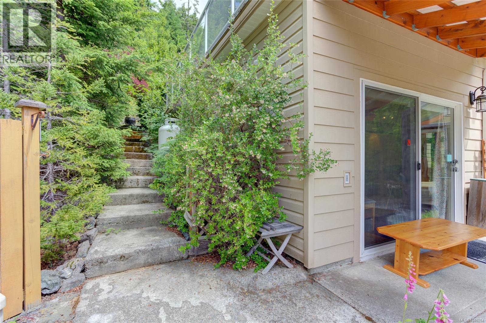 9857 Youbou Rd - 62
